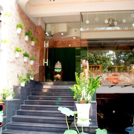 Vien Ngoc Xanh 2 Hotel Хошимин Экстерьер фото